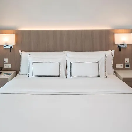 Melia Frankfurt 4*