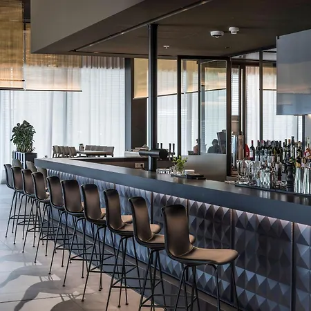 Melia Frankfurt 4*