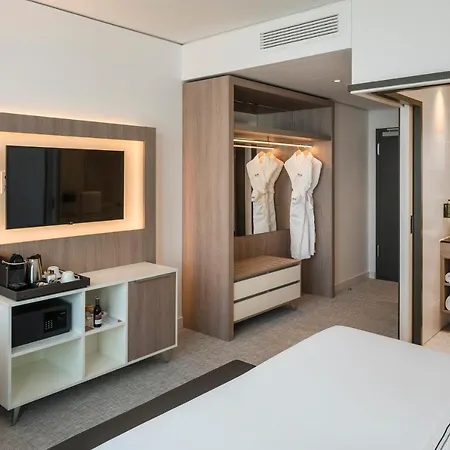 Hotel Melia Frankfurt 4*