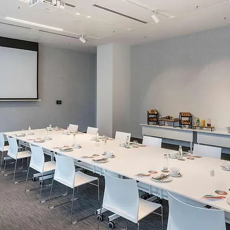 Melia Frankfurt 4*