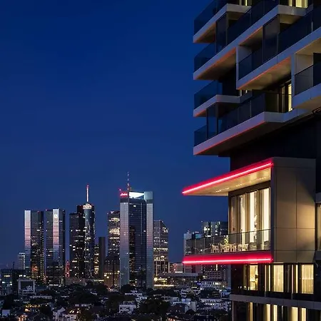 ホテル Melia Frankfurt 4*