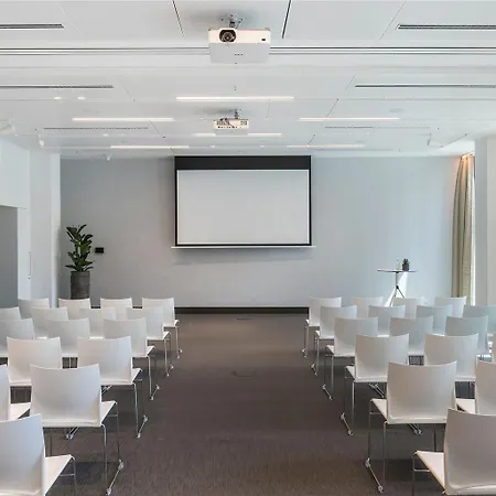 Melia Frankfurt Ξενοδοχείο 4*