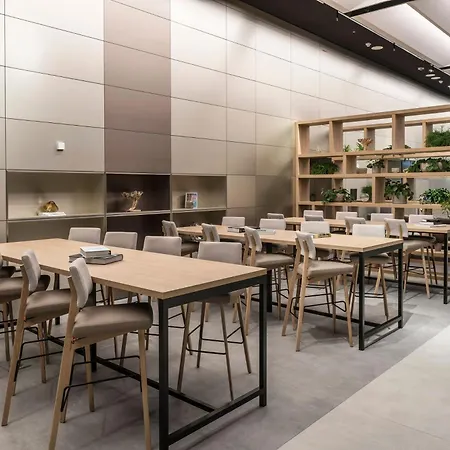 Отель Melia Frankfurt