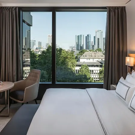 Melia Frankfurt Отель