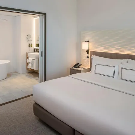 Melia Frankfurt Hotel 4*