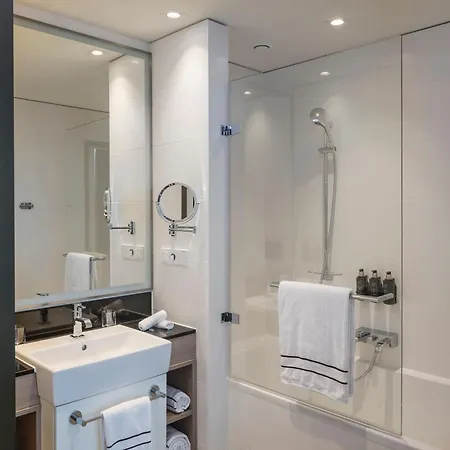 Melia Frankfurt 4*