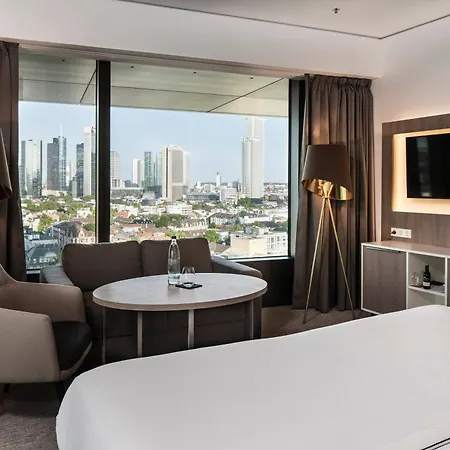 Melia Frankfurt Hotel 4*