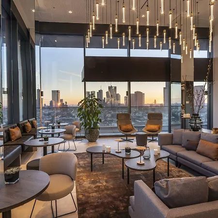 Melia Frankfurt 4*