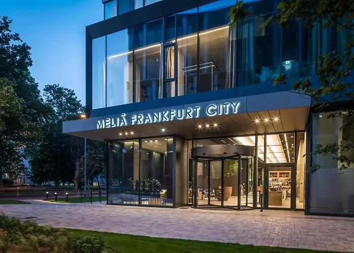 Melia Frankfurt 4*
