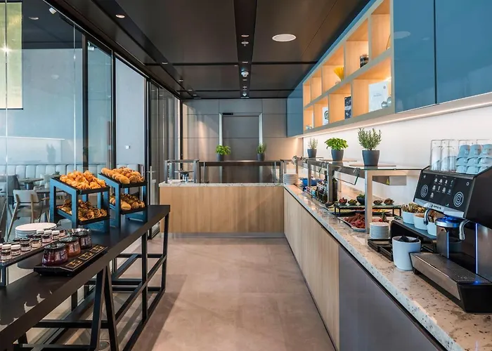 Melia Frankfurt Отель Франкфурт-на-Майне