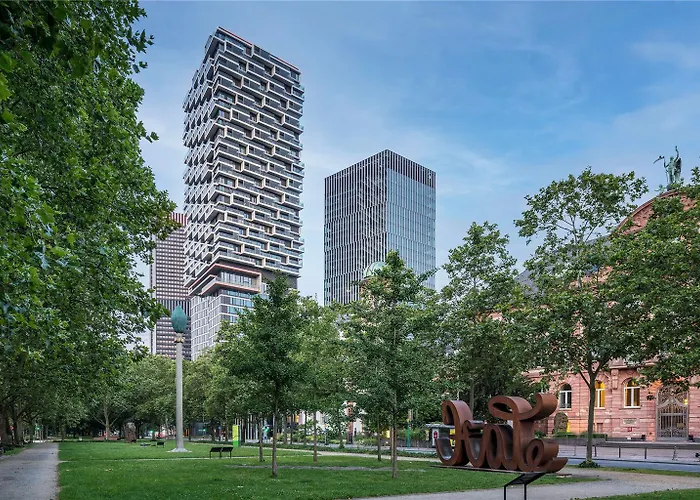 Отель Melia Frankfurt