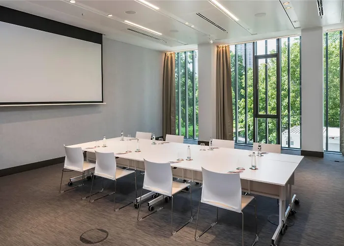 Отель Melia Frankfurt