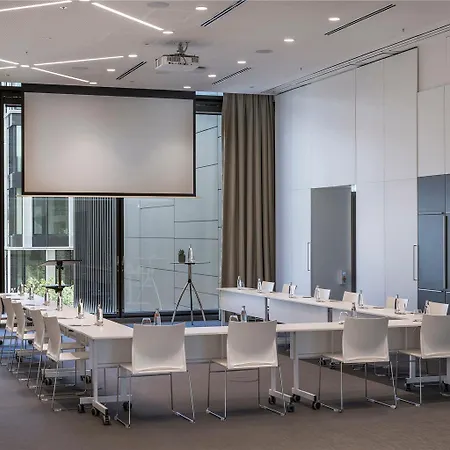Melia Frankfurt Otel