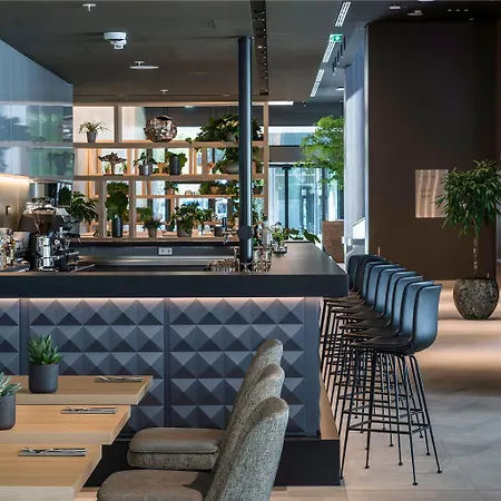 Hotel Melia Frankfurt 4*